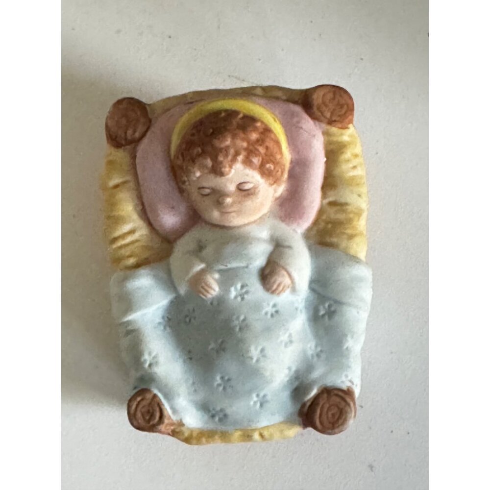 HOMCO Nativity 5602 Replacement Piece BABY JESUS Bisque Porcelain Figurine